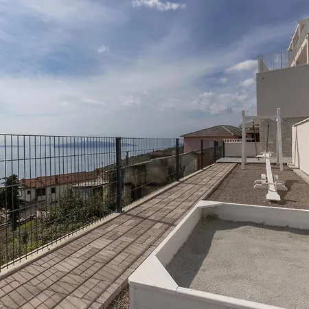Apartment Gorgeous In Bregi With Wifi Breza