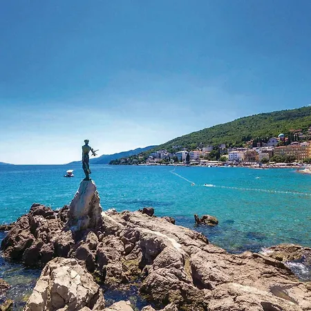 Gorgeous In Bregi With Wifi Apartment